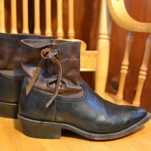 Frye Western Short Boots / Booties
